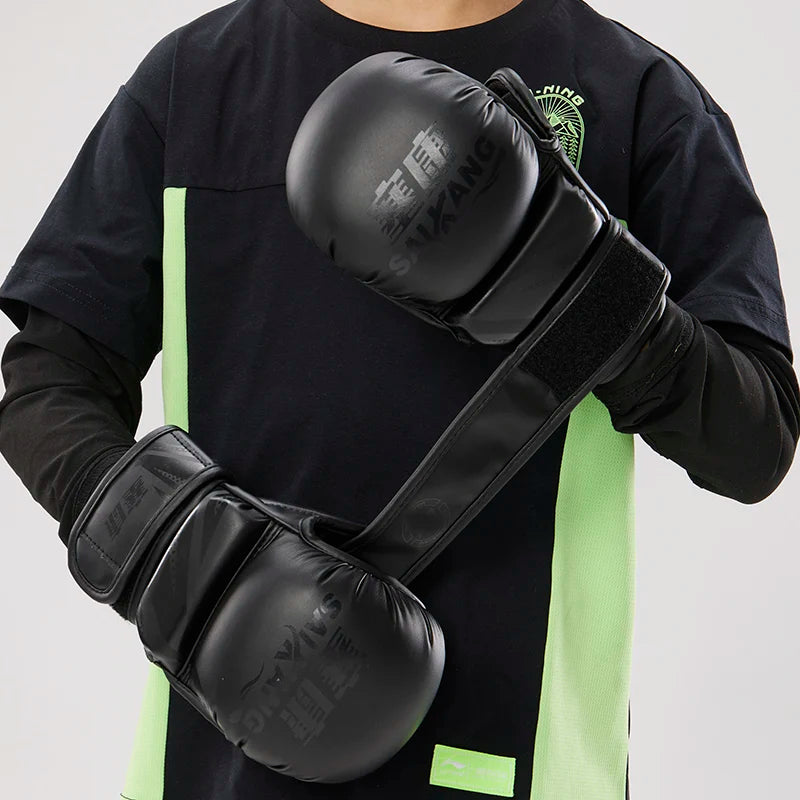 MMA Sparring Gloves 8oz